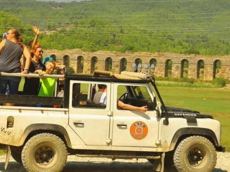 Alanya Jeep Safari to the Dim River: Taurus Villages, Waterfall Stops, Lunch & Swim