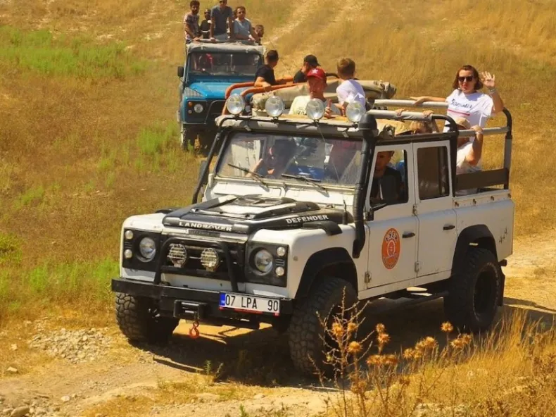 Alanya Jeep Safari to the Dim River: Taurus Villages, Waterfall Stops, Lunch & Swim