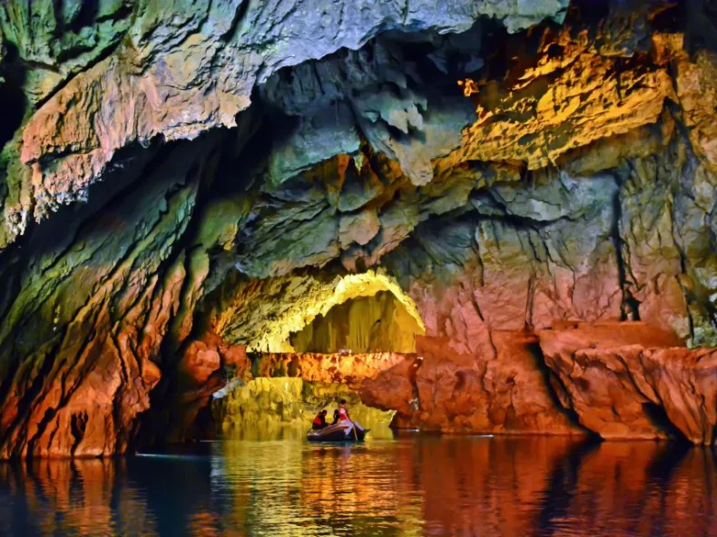 Altınbeşik Cave & Ormana Village Tour from Side: Boat Ride on Turkey's Largest Underground Lake
