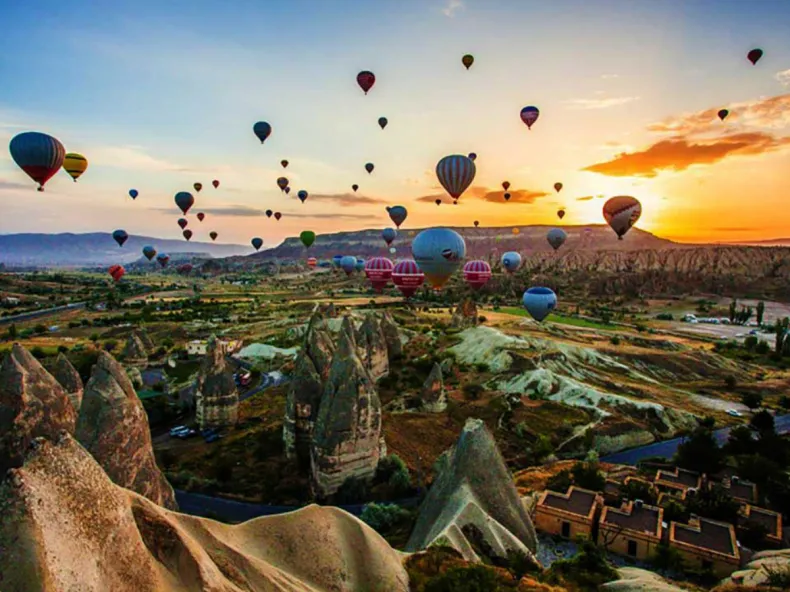 Cappadocia Tour from the Antalya Coast - 2 or 3 Days with Hotel Stay, Underground City & Fairy Chimneys