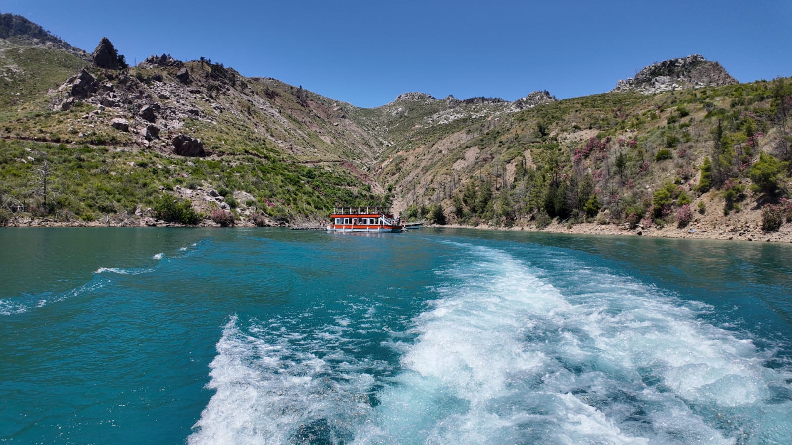 Green Canyon Boat Tour