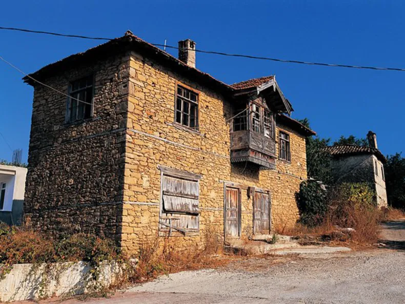 Side Green Lake Mix Combo Tour: Boat Cruise, Waterfall & Old Manavgat