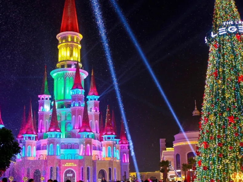 Land of Legends Night Show & Boat Parade: Belek's Magical Evening with Hotel Transfer