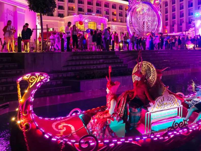 Land of Legends Night Show & Boat Parade: Belek's Magical Evening with Hotel Transfer