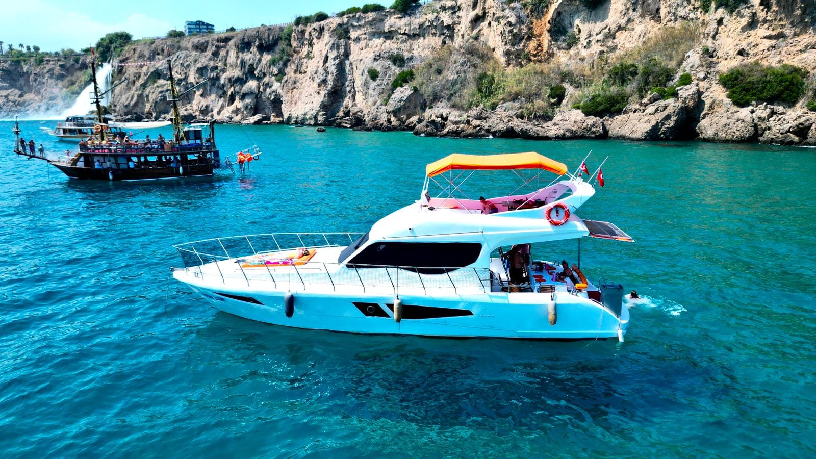Luxury Private Boat
