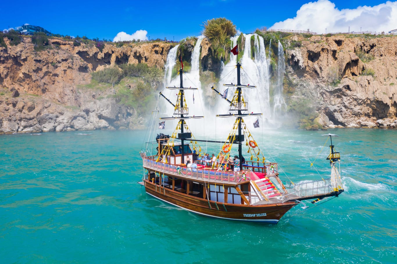 Pirate Boat