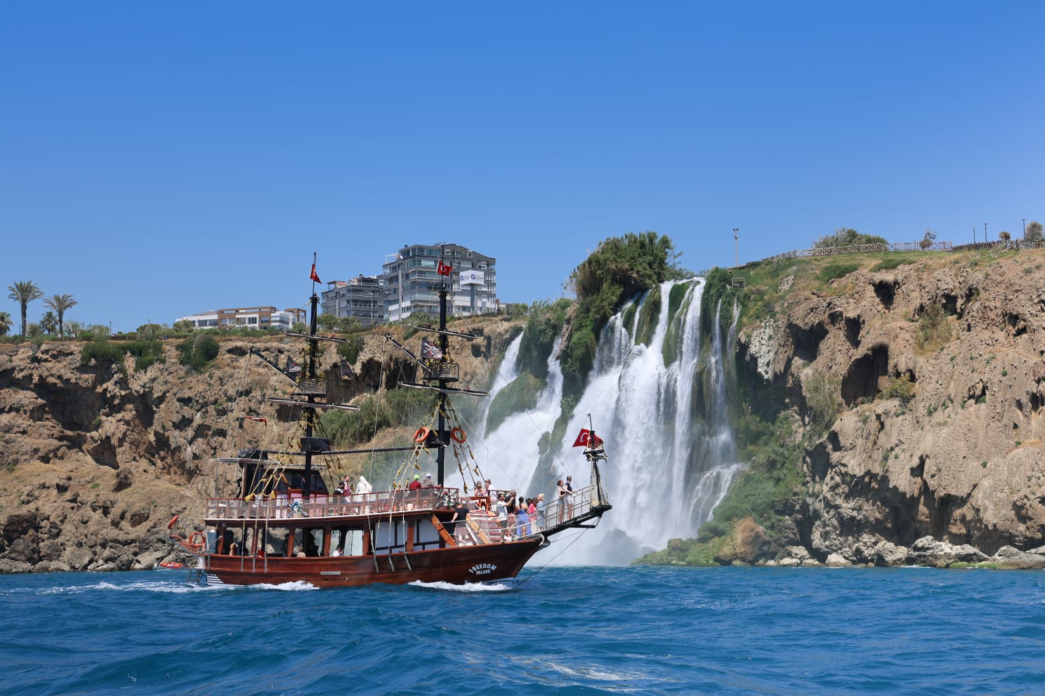 Pirate Boat
