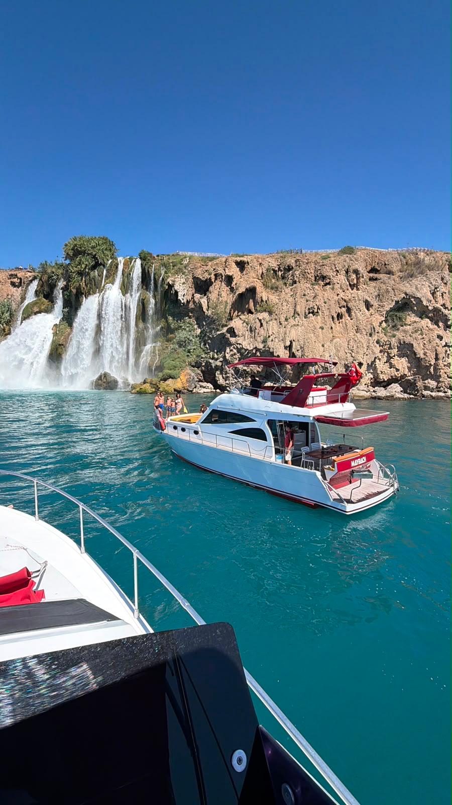 Private Boat