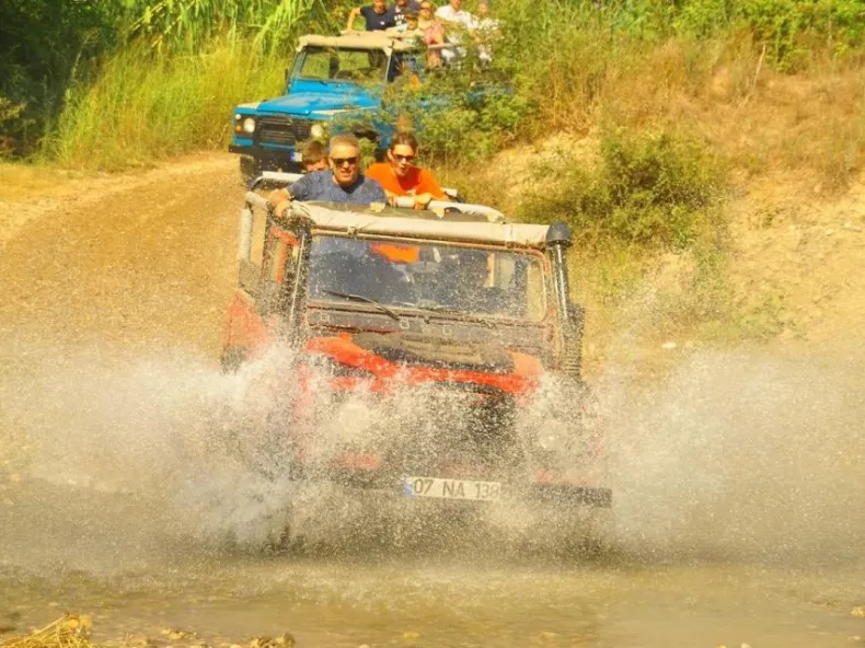 Side Jeep Safari: Full-Day Taurus Mountains Adventure with Lunch, Green Canyon Views & Hotel Pickup