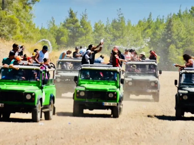 Side Jeep Safari: Full-Day Taurus Mountains Adventure with Lunch, Green Canyon Views & Hotel Pickup