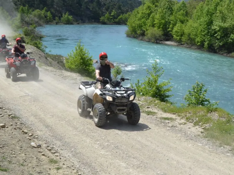 Side: Quad Bike