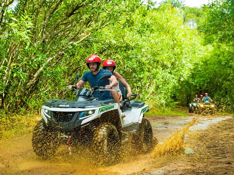 Side: Quad Bike