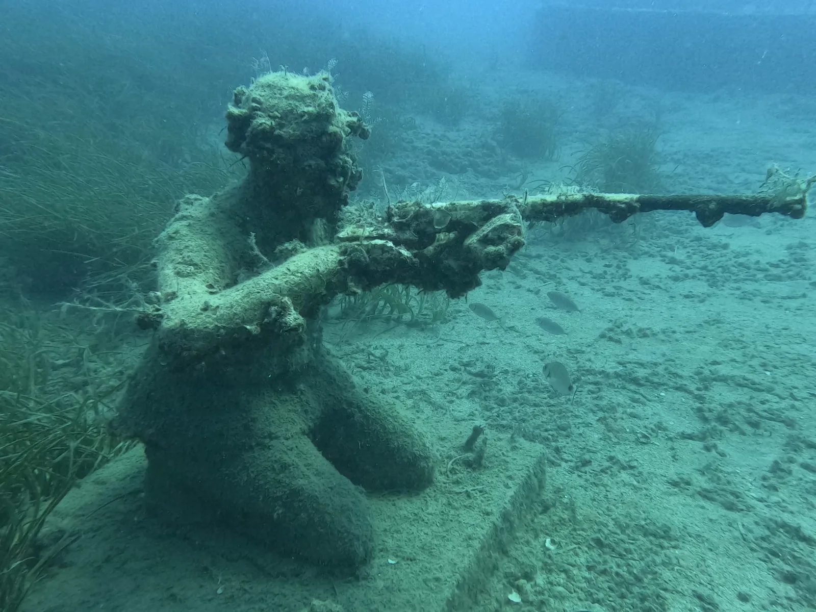 machine gunner statue museum side